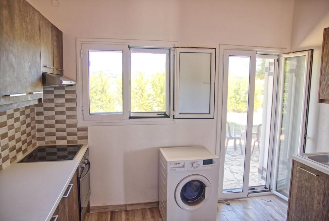 Villa Riviera Agios Georgios  Zewnętrze zdjęcie